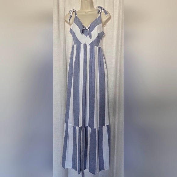 Tommy Bahama Blue and White Striped Maxi Dress. Size small. - Picture 2 of 3